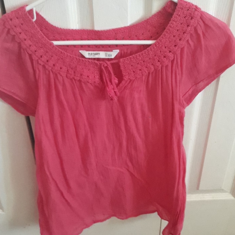 Old navy pink blouse